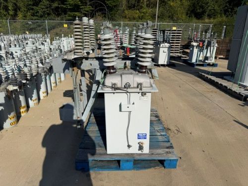 Cooper Power VWVE38X Recloser (Serial 003325) - Image 3